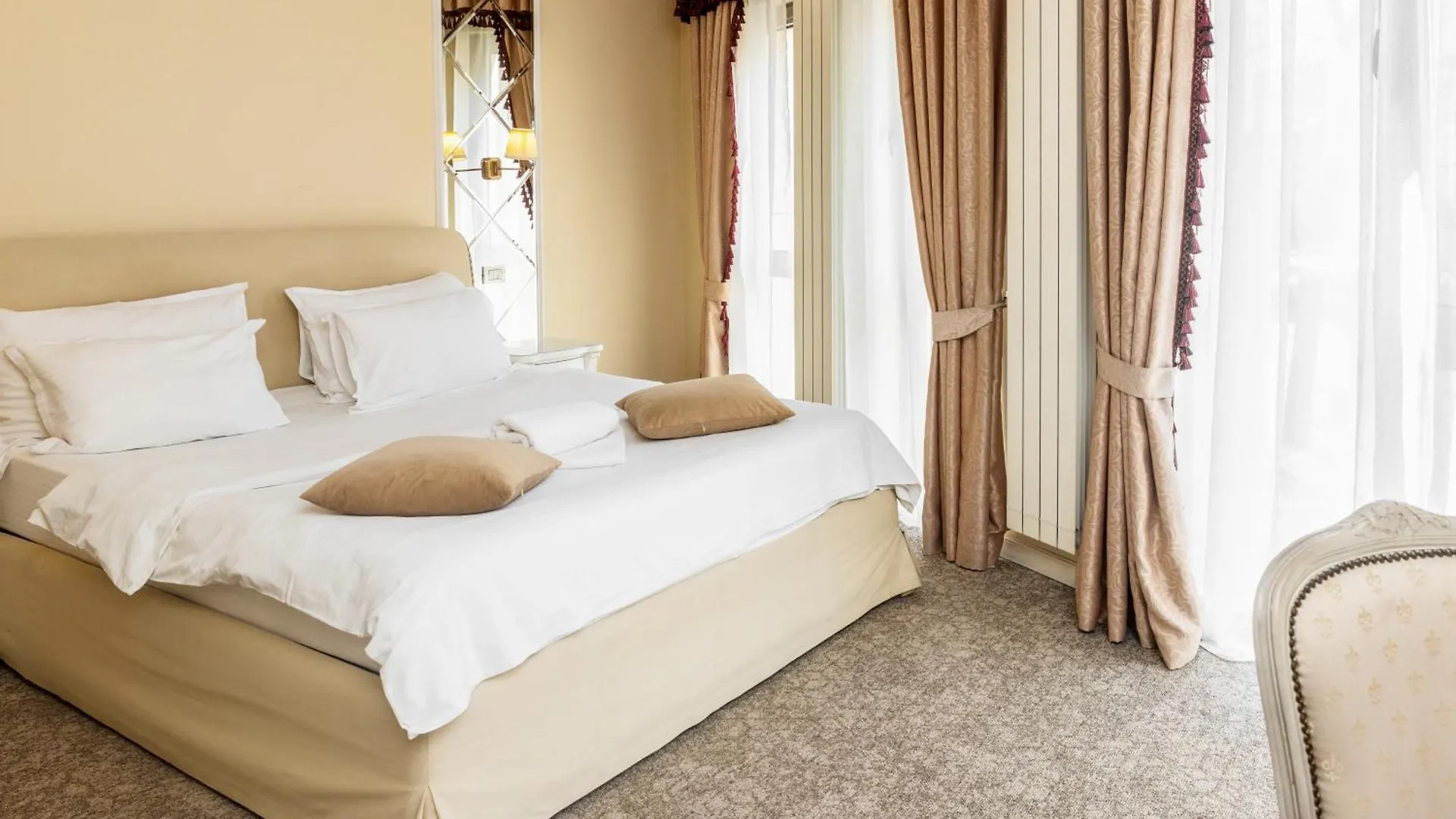 Villa Boutique Lafayette Bucharest Romania