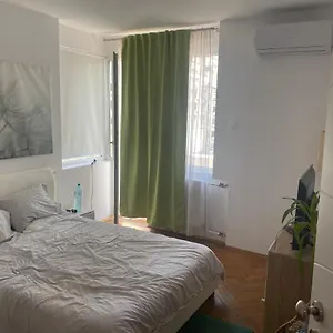 Bed & Breakfast Bucarest B&B, Bucharest
