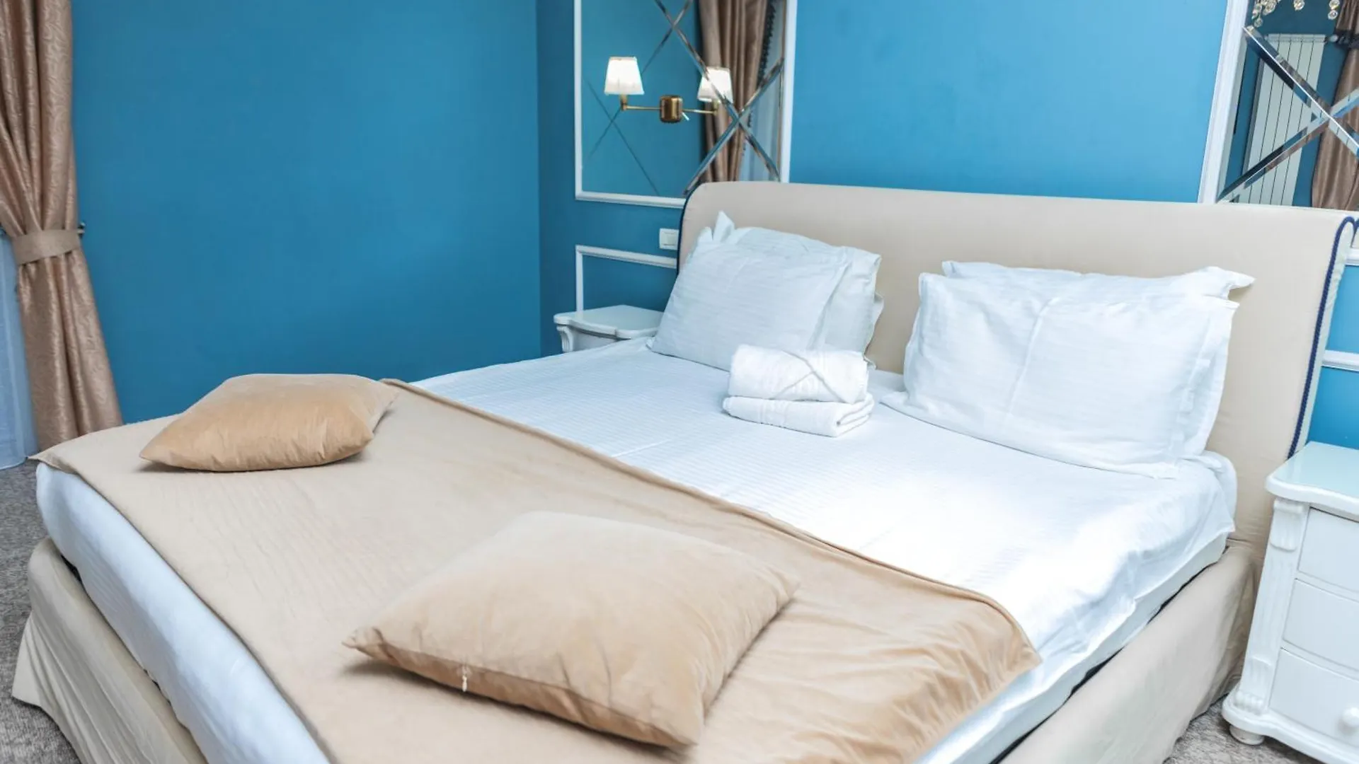 Villa Boutique Lafayette Bukarest 4*,  Rumänien